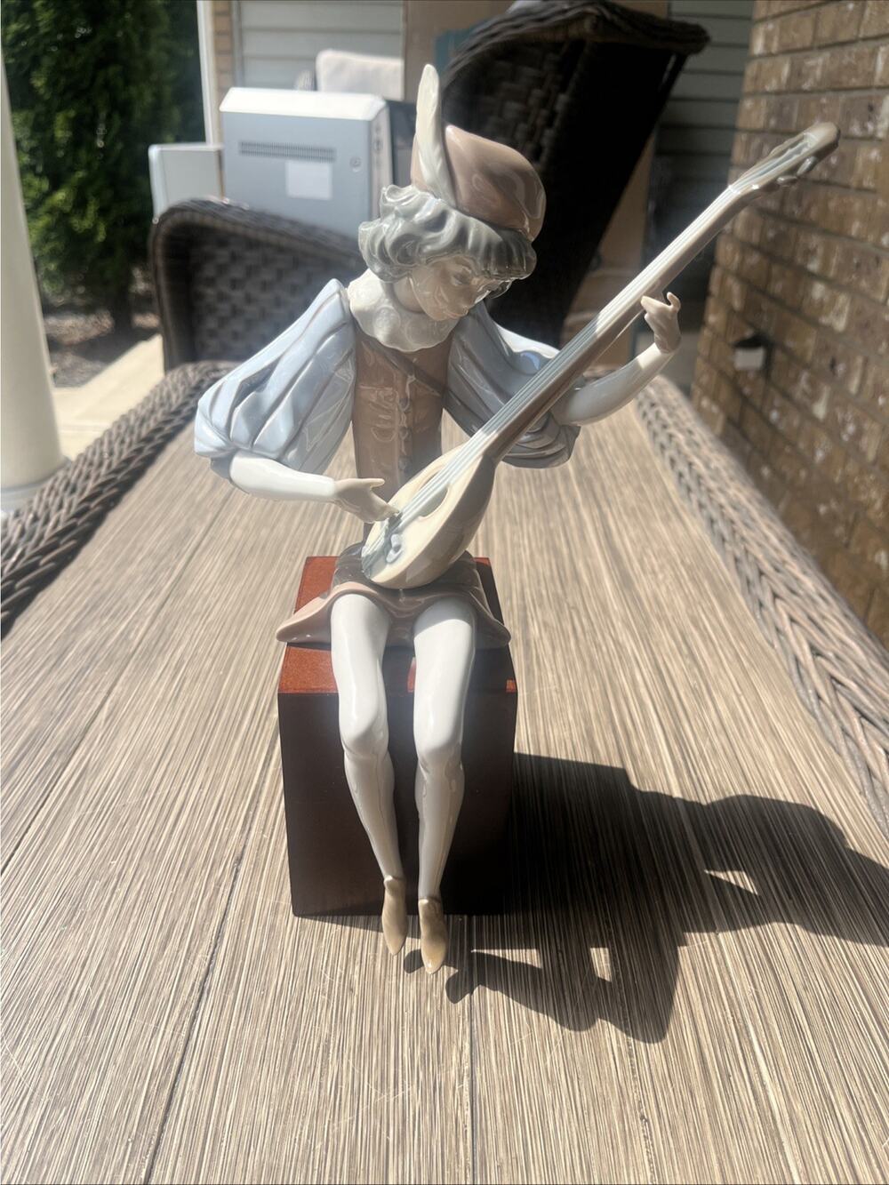Retired 1985 LLADRO Girl With Mandolin On A Mahogany Base ￼